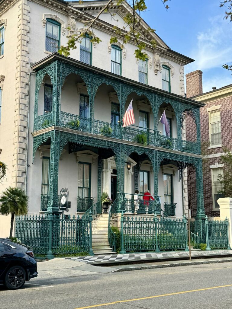 john rutledge house exterior