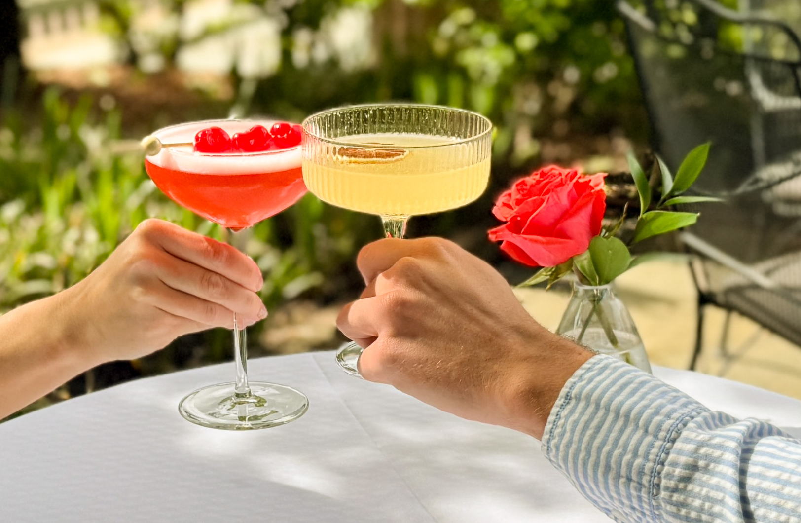 Cocktails on outdoor patio in Charleston